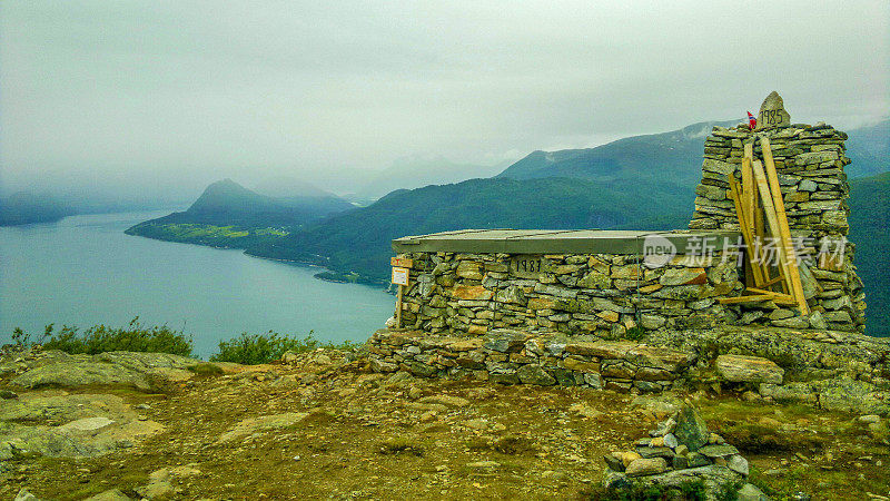 挪威风景Andalsnes Nesaksla山，挪威